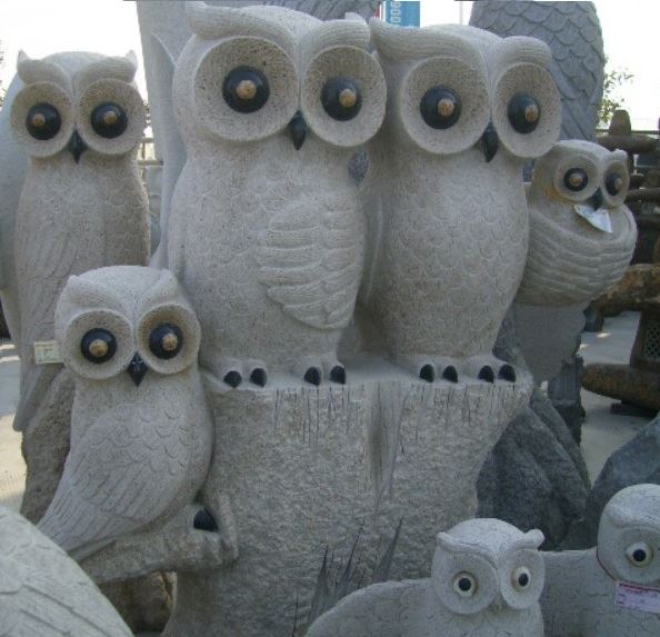 G 603  stenen sculpturen van dieren