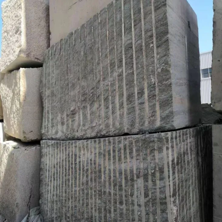 Multicolor Green Granite Slabs