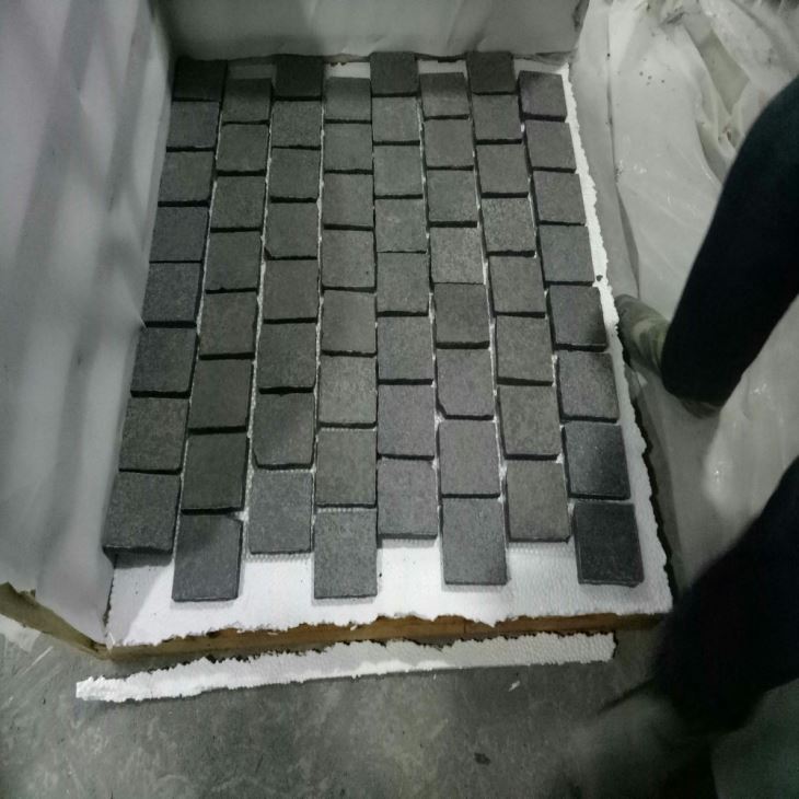 Nieuwe G684 kasseien met net